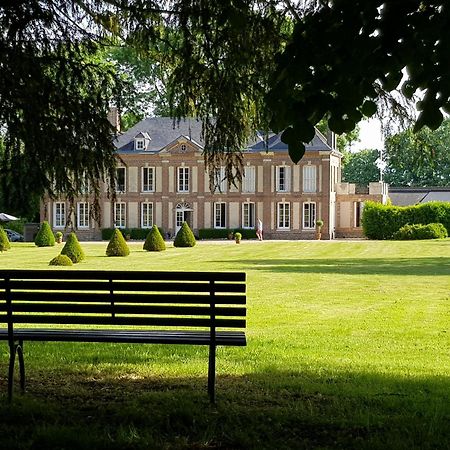 Chateau De Cleuville Exteriör bild