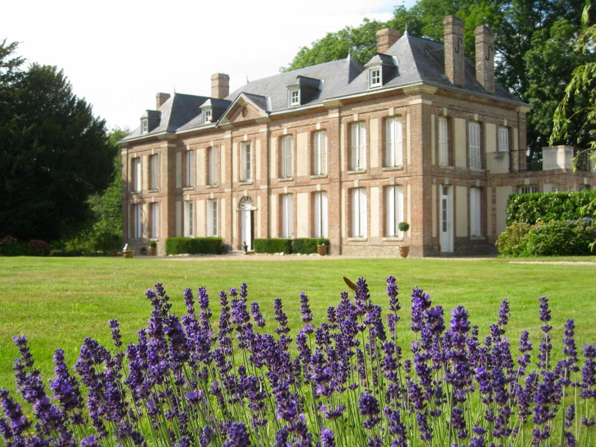 Chateau De Cleuville Exteriör bild