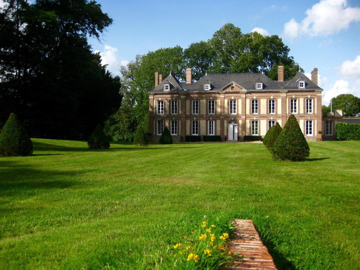 Chateau De Cleuville Exteriör bild